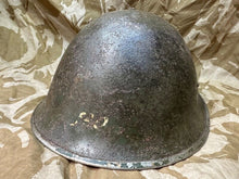Lade das Bild in den Galerie-Viewer, WW2 Mk3 High Rivet Turtle - British / Canadian Army Helmet - Nice Original - The Militaria Shop