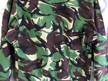 Load image into Gallery viewer, Size 160/96 - Vintage British Army DPM Lightweight Combat Jacket Smock - The Militaria Shop