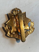 Load image into Gallery viewer, Original WW1 / WW2 British Army East Surrey Cap Badge - The Militaria Shop