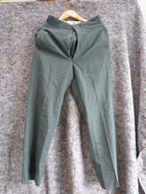 Charger l'image dans la galerie, Genuine British Army Mans Service Dress Trousers (Rifle Green) 30" Waist - The Militaria Shop