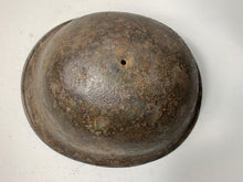 Charger l'image dans la galerie, Mk3 Canadian / British Army Original WW2 Turtle Helmet High Rivet - The Militaria Shop
