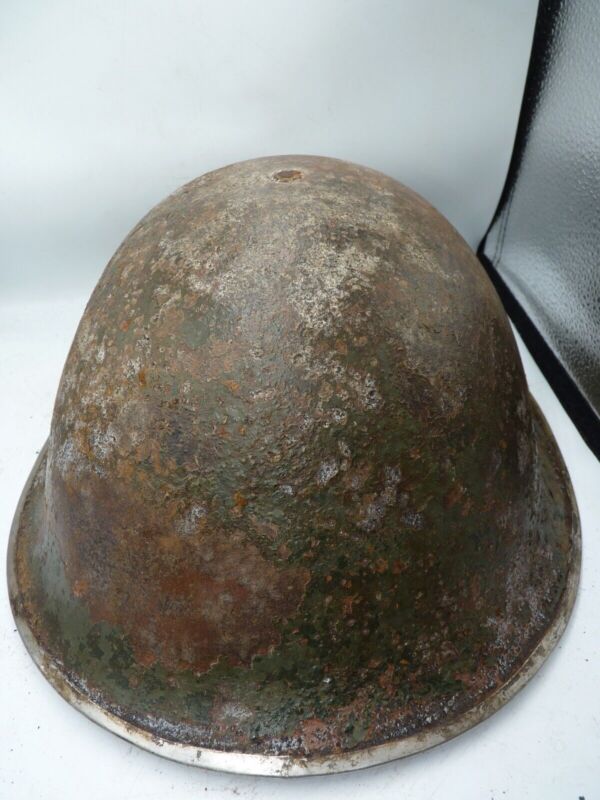 Mk3 Canadian / British Army Original WW2 Turtle Helmet High Rivet - The Militaria Shop