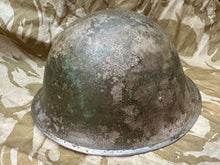 Lade das Bild in den Galerie-Viewer, WW2 Mk3 High Rivet Turtle - British / Canadian Army Helmet - Nice Original - The Militaria Shop