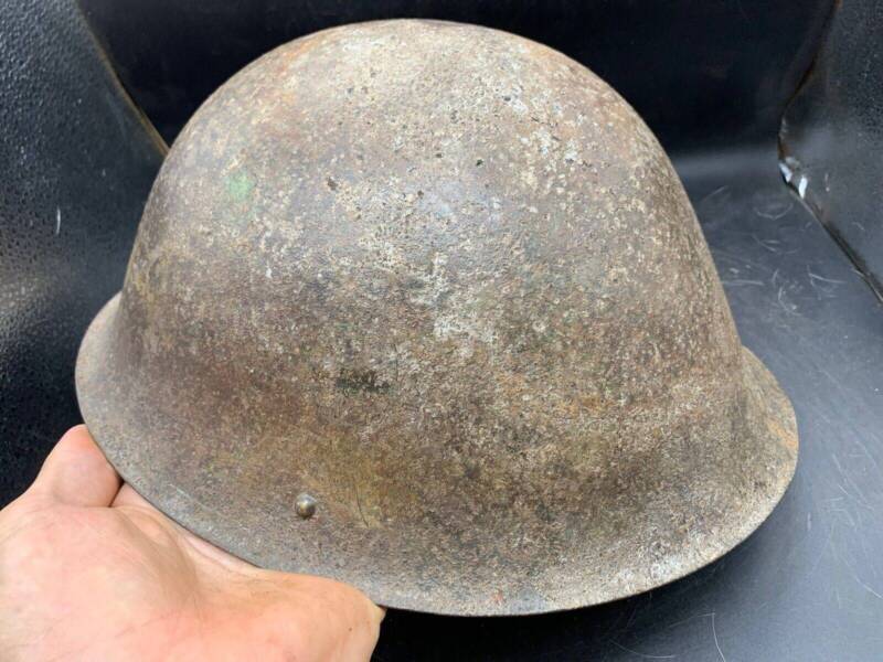 Original WW2 Onwards (1945-1952) British Army Mk4 Turtle Helmet - The Militaria Shop