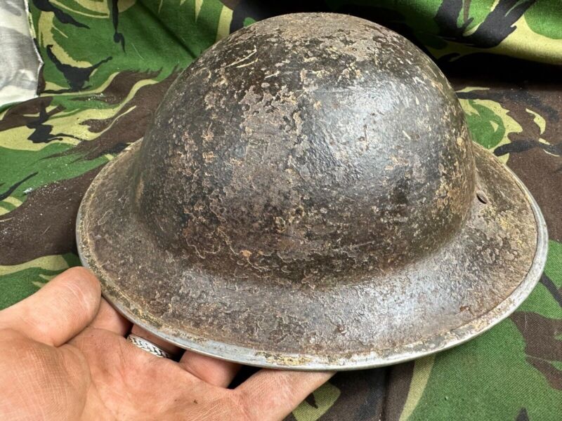 British Army Mk2 Brodie Helmet - Original WW2 - South African Manufactured - The Militaria Shop