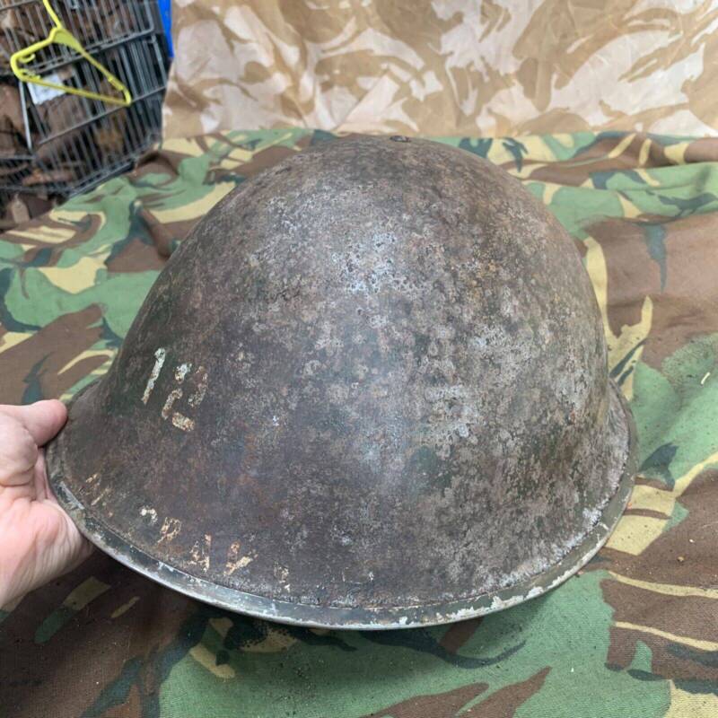 Original WW2 British / Canadian Mk3 Army Combat Turtle Helmet - The Militaria Shop