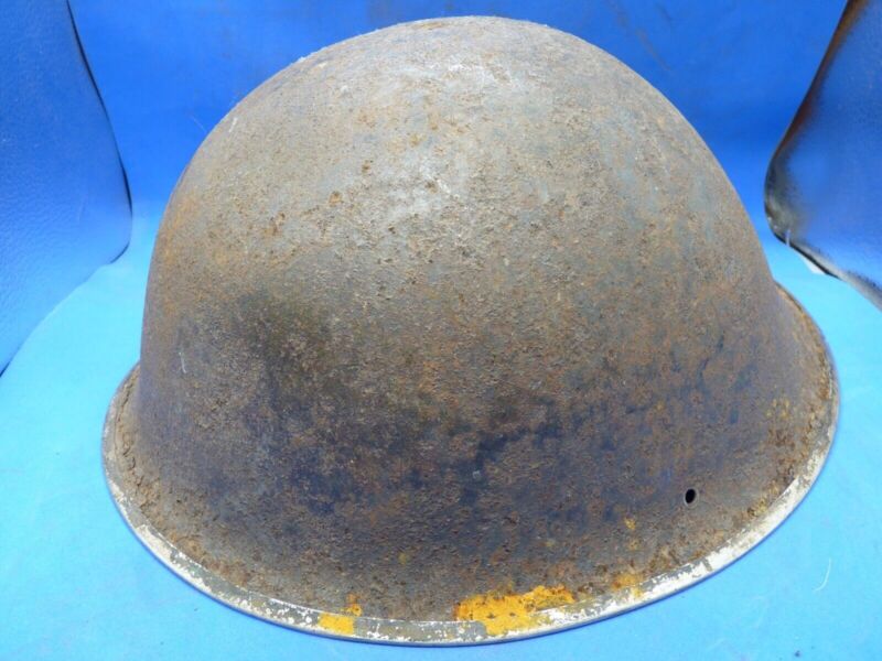 Original WW2 Onwards British Army Mk4 Turtle Helmet - The Militaria Shop