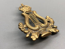 Load image into Gallery viewer, Original British Army WW2 Musicians Cap Badge - The Militaria Shop