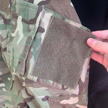 Charger l'image dans la galerie, Genuine British Army Warm Weather Combat Jacket IR MTP Camouflage - 170/96 - The Militaria Shop