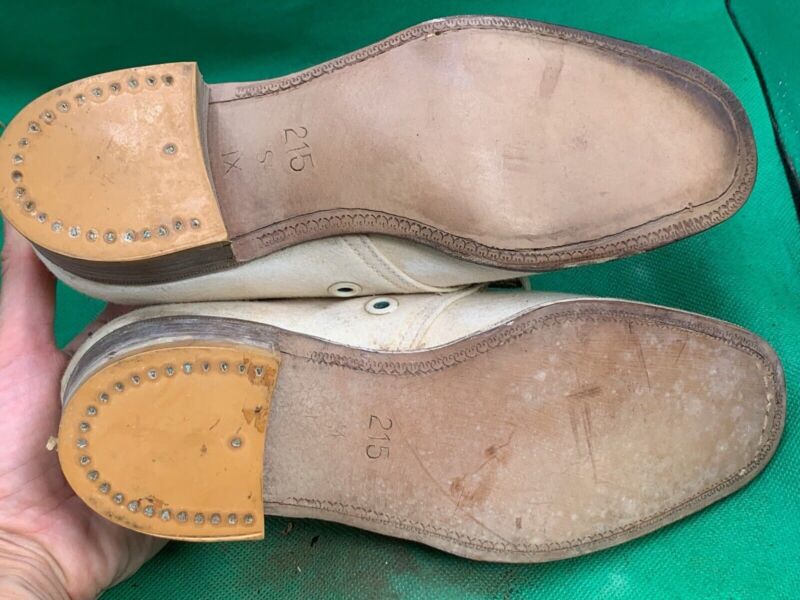 Original WW2 British Army Women's White Summer Shoes - ATS WAAF - Size 215M - The Militaria Shop