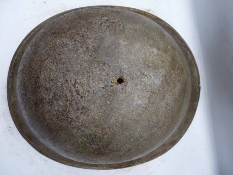 Original WW2 British / Canadian Army Mk3 High Rivet Turtle Army Combat Helmet - The Militaria Shop