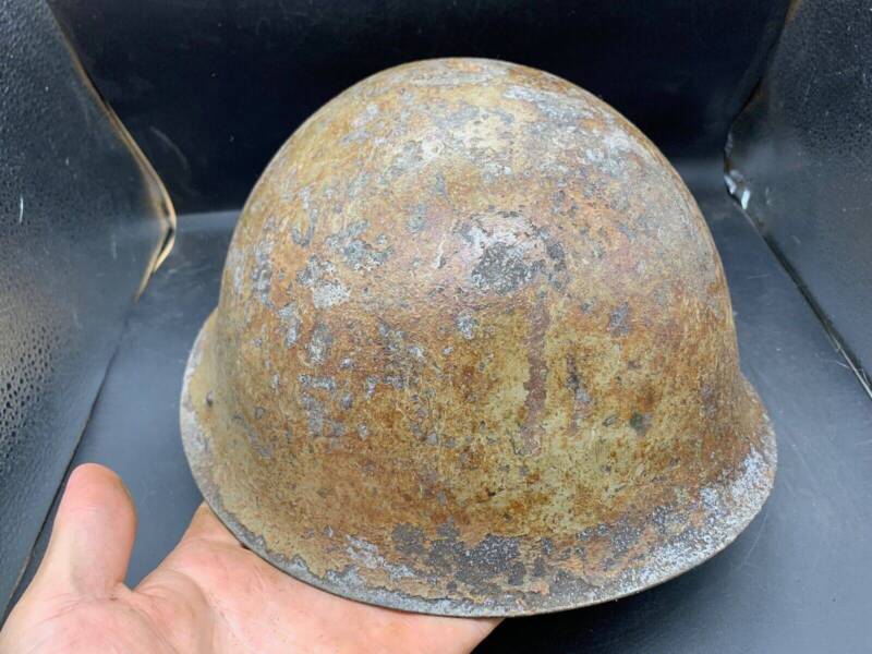 Original WW2 Onwards (1945-1952) British Army Mk4 Turtle Helmet - The Militaria Shop