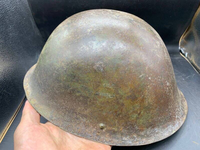 Original WW2 Onwards (1945-1952) British Army Mk4 Turtle Helmet - The Militaria Shop