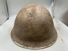 Charger l'image dans la galerie, Original WW2 British / Canadian Army Mk3 Turtle Combat Helmet - The Militaria Shop