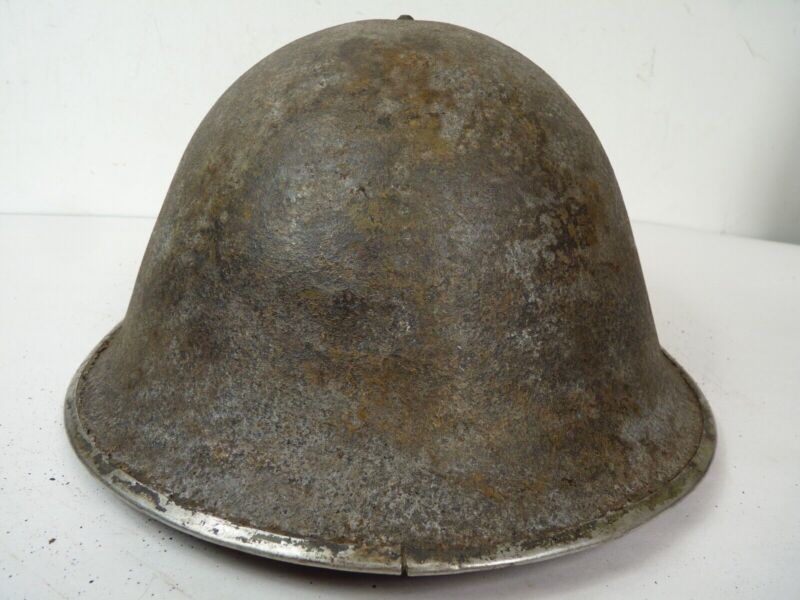 Original Mk3 Canadian / British Army WW2 Turtle Helmet High Rivet - The Militaria Shop