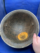 Load image into Gallery viewer, WW2 Canadian / British Army Mk3 Turtle Helmet Original - The Militaria Shop