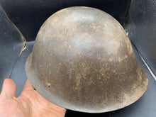Charger l'image dans la galerie, Original WW2 Onwards (1945-1952) British Army Mk4 Turtle Helmet - The Militaria Shop