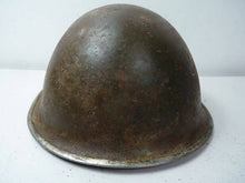 Charger l'image dans la galerie, Original WW2 British / Canadian Army Mk3 High Rivet Turtle Army Combat Helmet - The Militaria Shop
