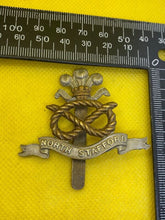 Load image into Gallery viewer, WW1 / WW2 British Army North Staffordshire Regiment Cap Badge. - The Militaria Shop