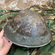 Charger l'image dans la galerie, Original WW2 British Style South African Mk2 Army Combat Helmet - The Militaria Shop