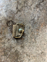 Lade das Bild in den Galerie-Viewer, Original WW2 British / Canadian Army Mk3 Turtle Helmet - The Militaria Shop