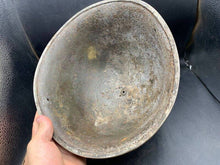 Charger l'image dans la galerie, Original WW2 Onwards (1945-1952) British Army Mk4 Turtle Helmet - The Militaria Shop