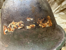 Charger l'image dans la galerie, WW2 Mk3 High Rivet Turtle - British / Canadian Army Helmet - Nice Original - The Militaria Shop