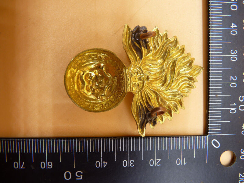 British Army Cap Badge - The Royal Fusiliers - Kings Crown - The Militaria Shop