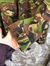 Lade das Bild in den Galerie-Viewer, Genuine British Army DPM Lightweight Combat Jacket - Size 160/96 - The Militaria Shop