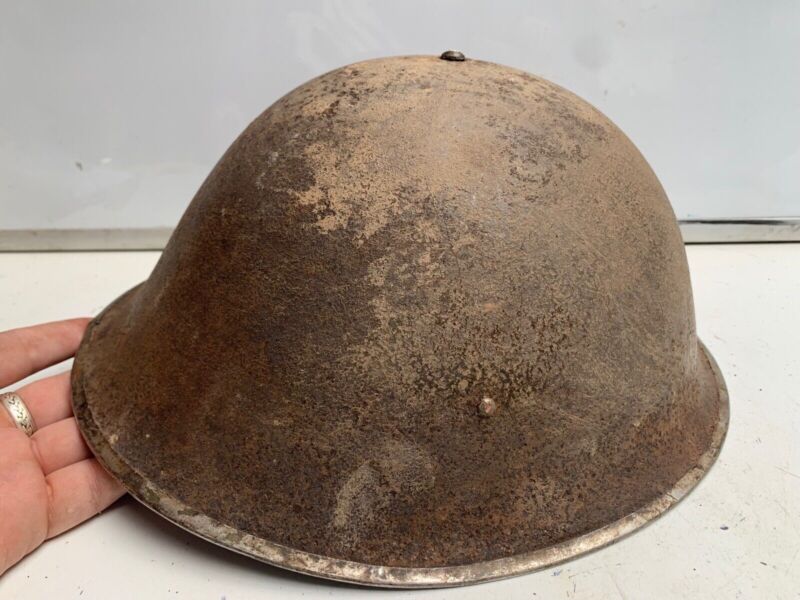 Original WW2 Canadian / British Army MK3 Turtle Helmet - Untouched Original!!! - The Militaria Shop