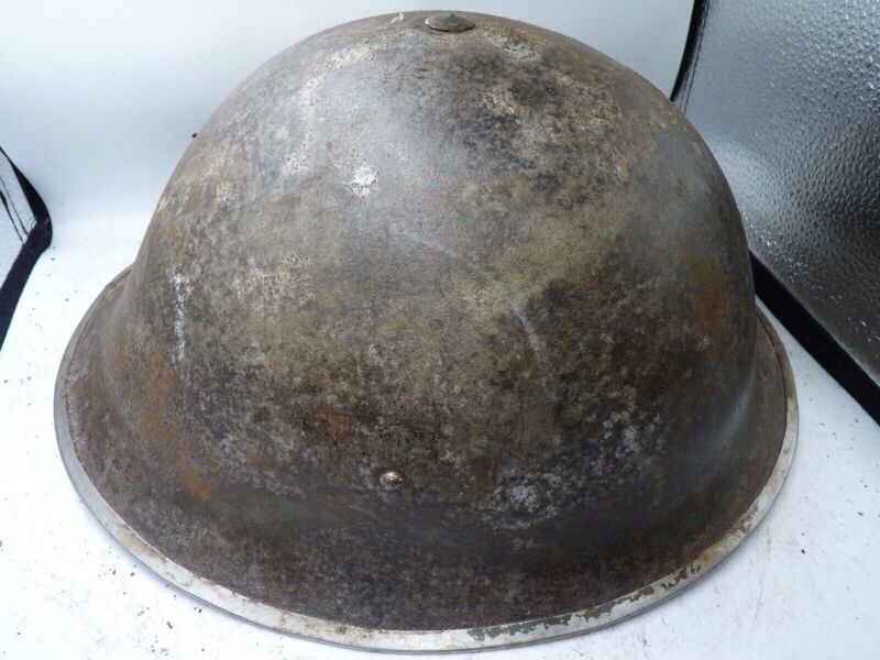 Mk3 Canadian / British Army Original WW2 Turtle Helmet High Rivet - The Militaria Shop