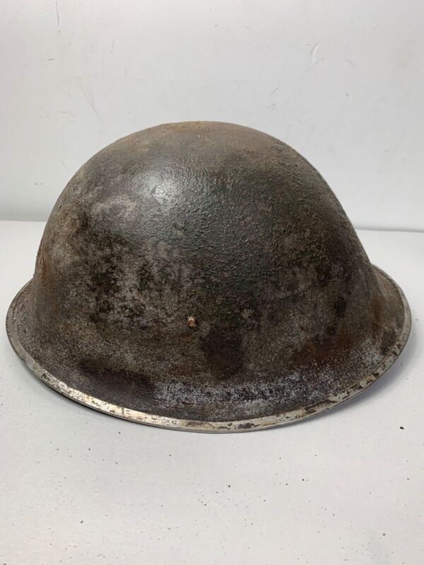 Mk3 Canadian / British Army Original WW2 Turtle Helmet High Rivet - The Militaria Shop