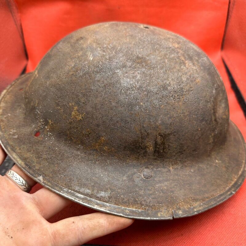 British Army Mk2 Brodie Helmet - Original WW2 - South African Manufactured - The Militaria Shop