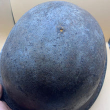 Charger l'image dans la galerie, Original WW2 British / Canadian Army Mk3 Hight Rivet Turtle Army Combat Helmet - The Militaria Shop