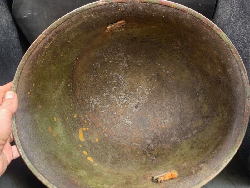 Original WW2 British Army / Canadian Army Mk3 Turtle Combat Helmet - The Militaria Shop