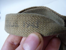 Charger l'image dans la galerie, Original WW2 British Army Soldiers Water Bottle Carrier Harness - Dated 1943 - The Militaria Shop