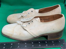 Load image into Gallery viewer, Original WW2 British Army Women's White Summer Shoes - ATS WAAF - Size 230s - The Militaria Shop