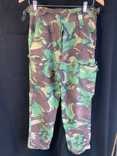 Lade das Bild in den Galerie-Viewer, Genuine British Army DPM Combat Trousers - Size 76/80/96 - The Militaria Shop