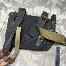Load image into Gallery viewer, Original WW2 RAF / British Army 37 Pattern Small Pack & L Strap Set - The Militaria Shop