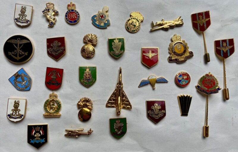 Mixed Listing of British Army Military Cap / Tie / Lapel Pin Badges - Code #166 - The Militaria Shop