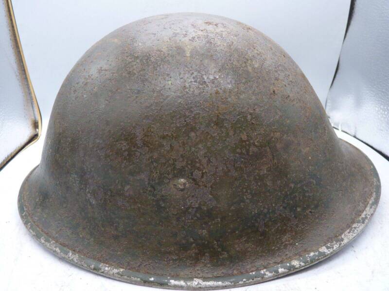 Original WW2 British / Canadian Army Mk3 High Rivet Turtle Army Combat Helmet - The Militaria Shop