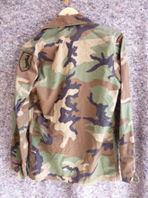 Charger l'image dans la galerie, Genuine US Army Camouflaged BDU Battledress Uniform - 33 to 37 Inch Chest - The Militaria Shop