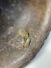 Load image into Gallery viewer, Mk3 Canadian / British Army Original WW2 Turtle Helmet High Rivet - The Militaria Shop