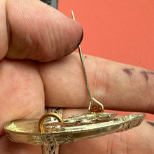 Charger l'image dans la galerie, Genuine British Army Light Infantry Regiment Cap Badge - Brooched / Sweetheart - The Militaria Shop