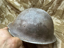 Charger l'image dans la galerie, WW2 Mk3 High Rivet Turtle - British / Canadian Army Helmet - Nice Original - The Militaria Shop