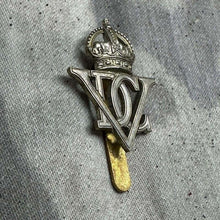 Charger l'image dans la galerie, Original WW2 British Army Cap Badge - 5th Royal Inniskilling Dragoon Guards - The Militaria Shop