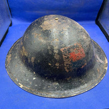 Load image into Gallery viewer, Original WW2 British Army Mk2 Brodie Combat Helmet - Divisional Sign - The Militaria Shop