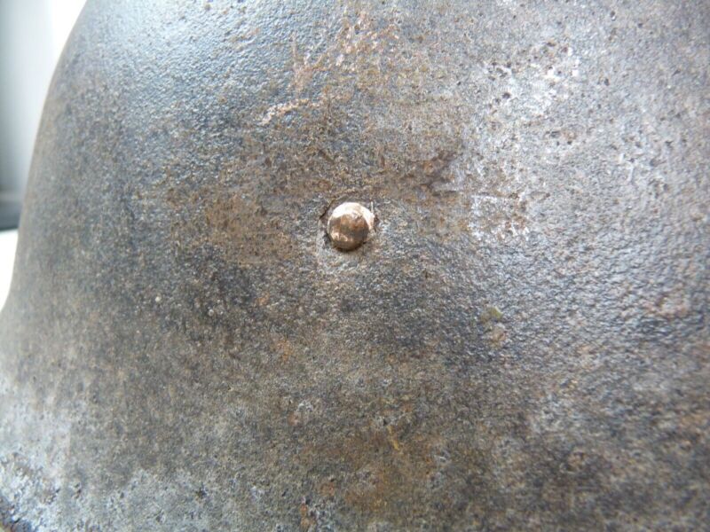 Original Mk3 Canadian / British Army WW2 Turtle Helmet High Rivet - The Militaria Shop