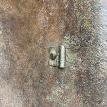 Lade das Bild in den Galerie-Viewer, British / Canadian Army WW2 Mk3 Turtle Helmet - Original WW2 Helmet - The Militaria Shop