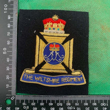 Lade das Bild in den Galerie-Viewer, British Army Bullion Embroidered Blazer Badge - The Wiltshire Regiment - The Militaria Shop